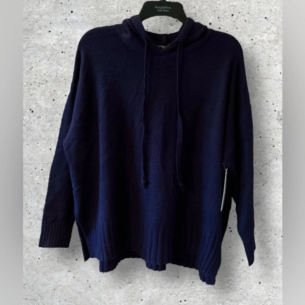 NWT Revolve Central Park West Chelsea Oversized Hoodie - Picture 3 of 13
